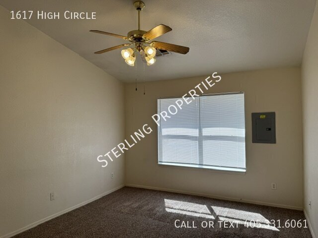 Building Photo - 1617 High Cir