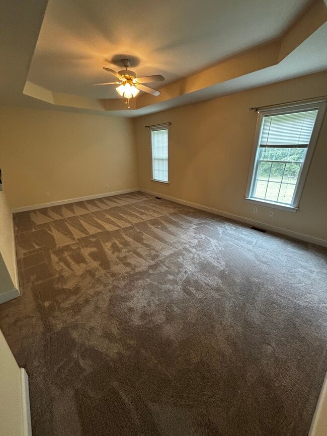 Building Photo - 14116 Spruce Ave