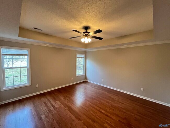 Building Photo - 117 Hubert Rd