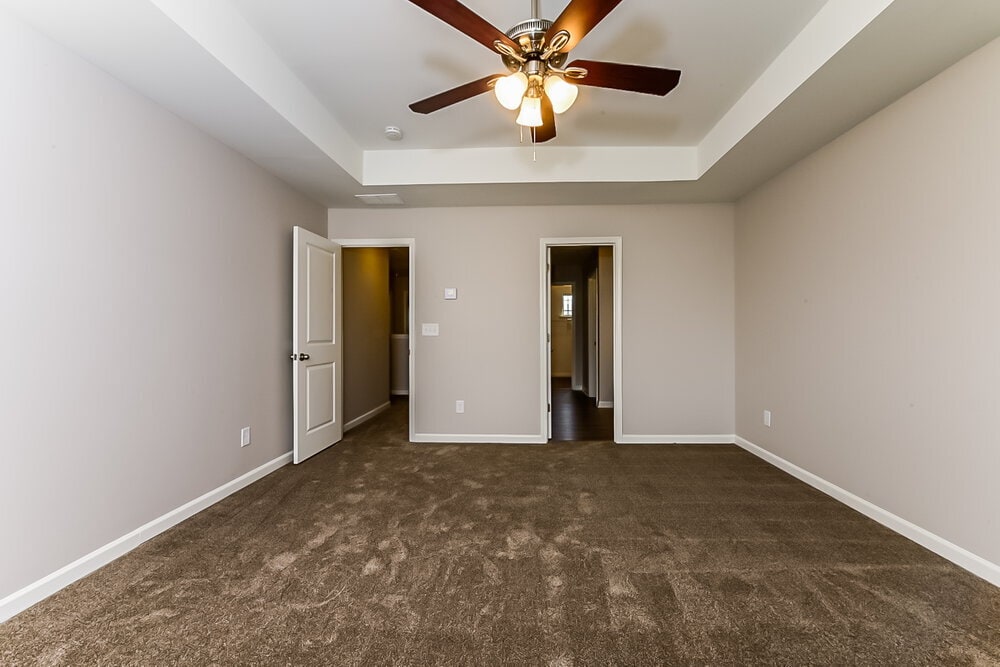 Building Photo - 259 Magnaview Dr