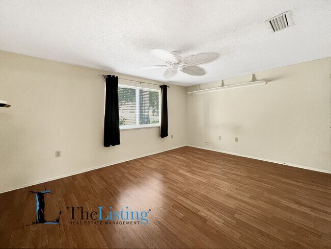 Building Photo - 8312 Mill Creek Ln