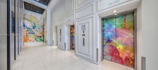 Building Photo - 591 Evernia St