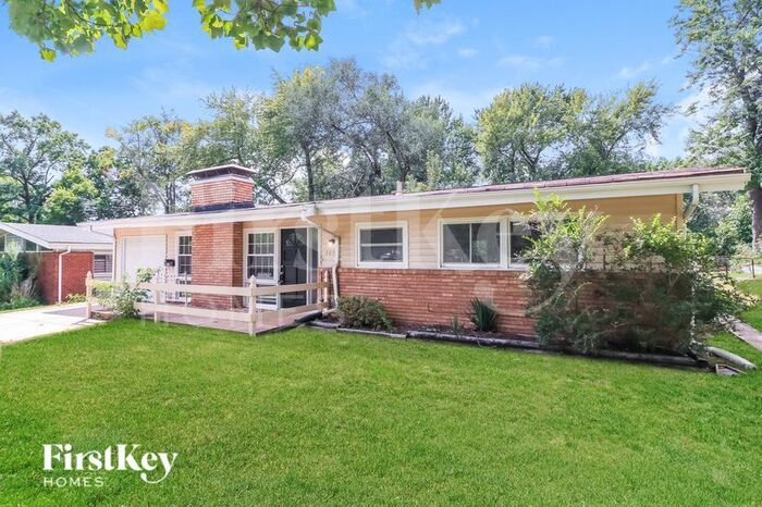 Building Photo - 445 Ridge Dr