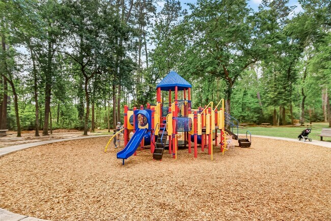 Building Photo - 31722 Royal Woods Ct