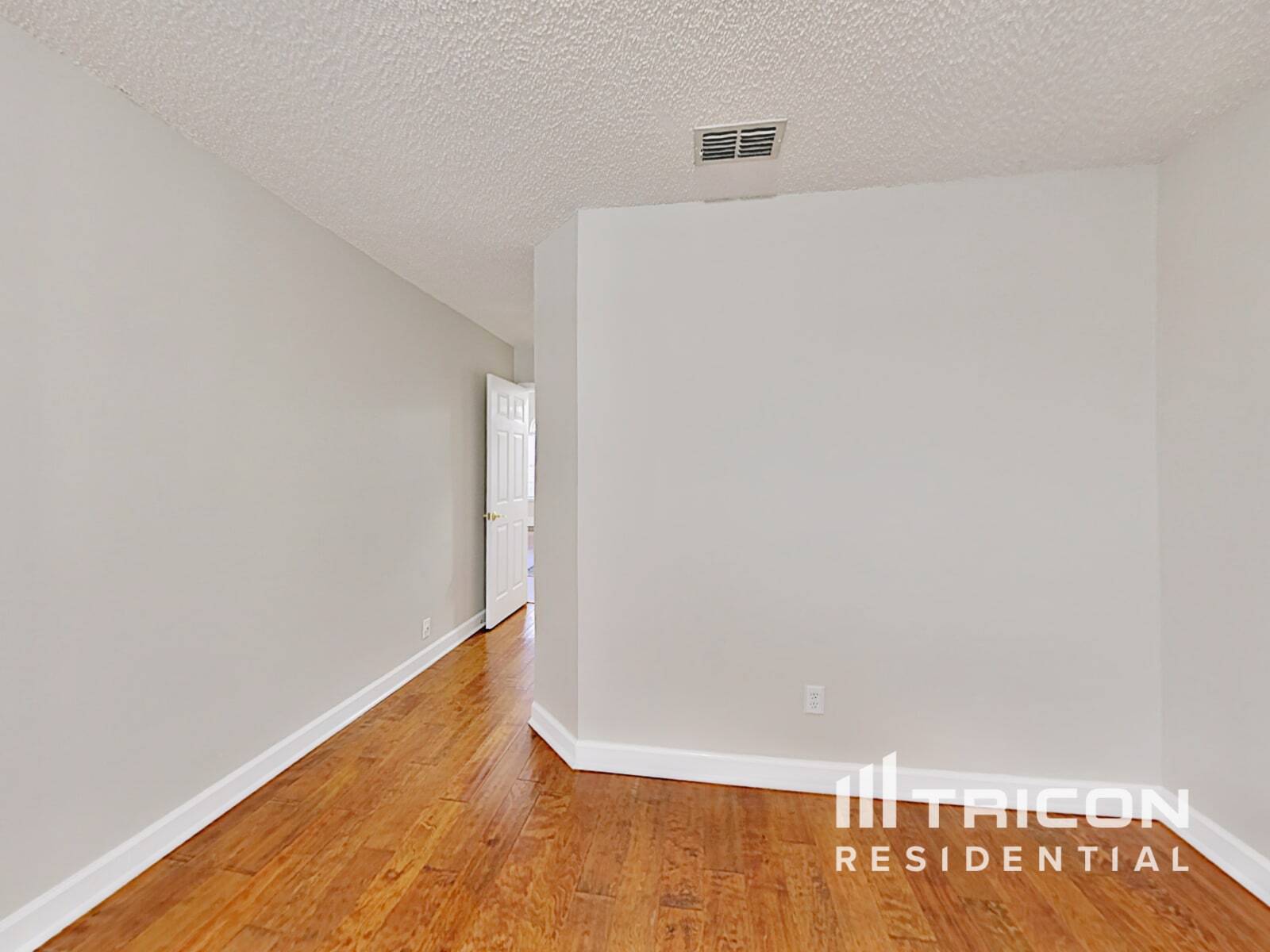 Building Photo - 477 Federal Hill Rd