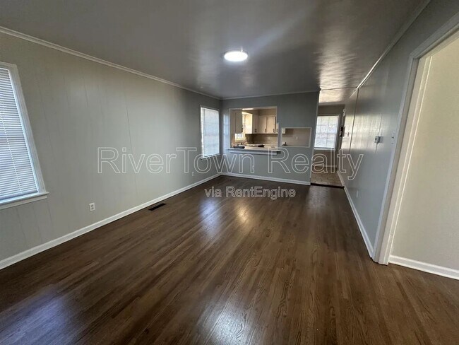 Building Photo - 3265 Hanna Dr