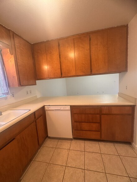 Building Photo - 167 Blankenship Ave