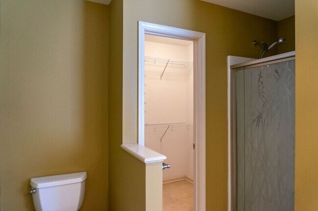 Building Photo - 40 Wayward Path