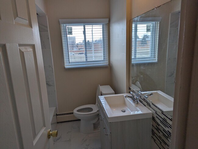 Building Photo - 25337 S Montmartre Ct