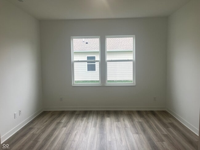 Building Photo - 6958 Bauer Crk Dr