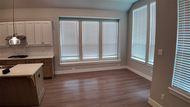 Building Photo - 512 Brockwell Bend