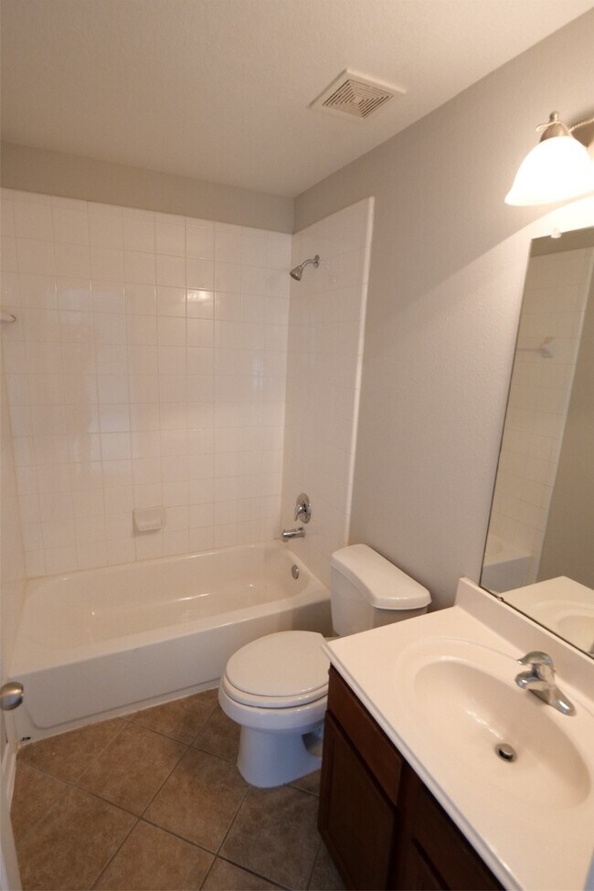 Building Photo - 26814 Harwood Heights Dr