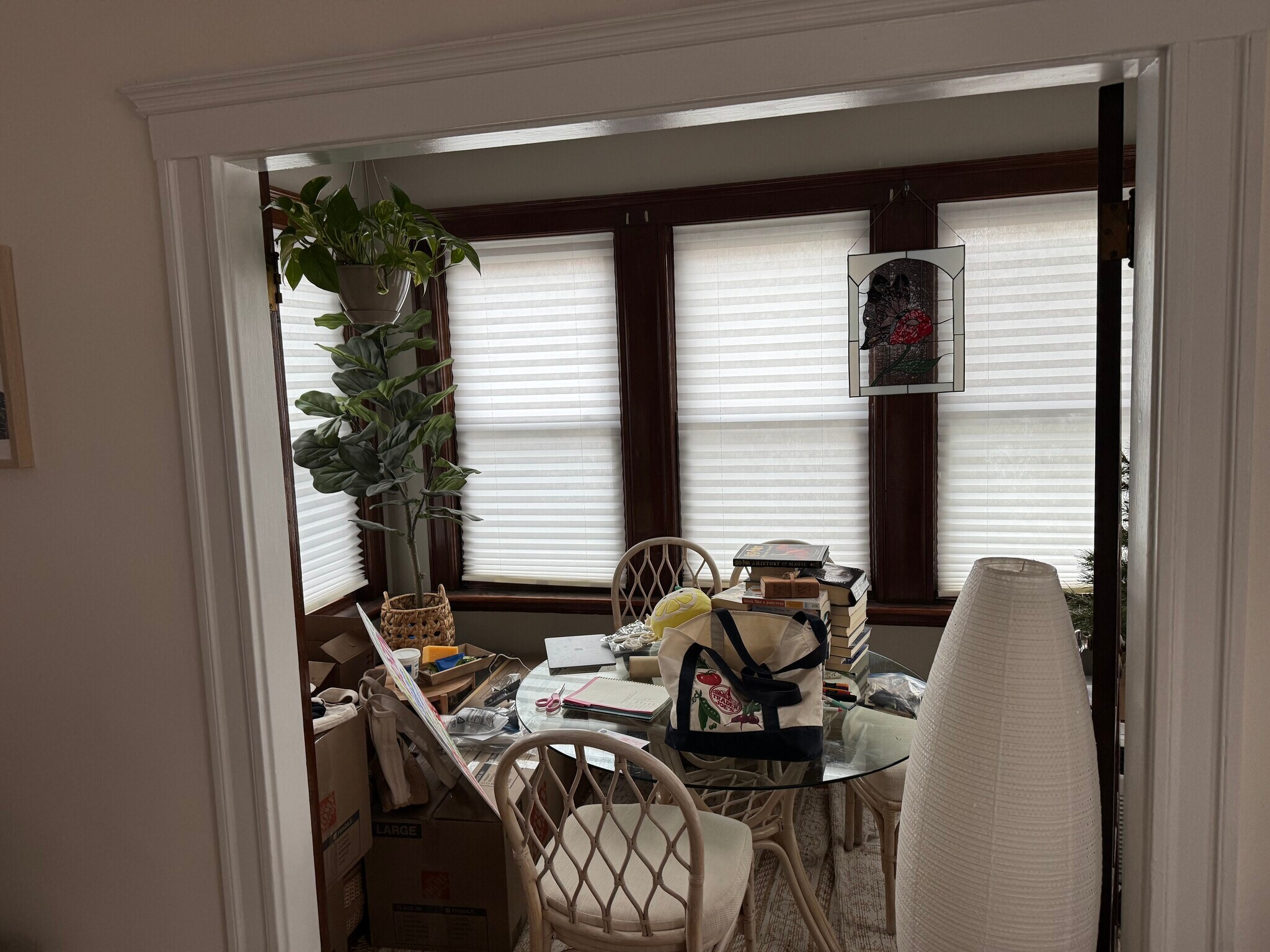 Sun room or office space - 255 Faneuil St