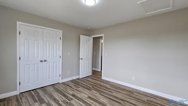 Building Photo - 9257 Stanford Rd