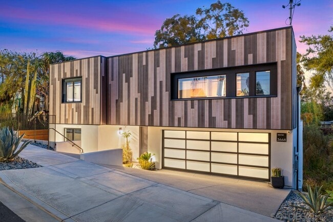 Building Photo - 3668 Alexia Pl