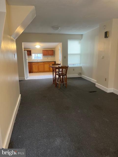 Building Photo - 2424 S Millick St