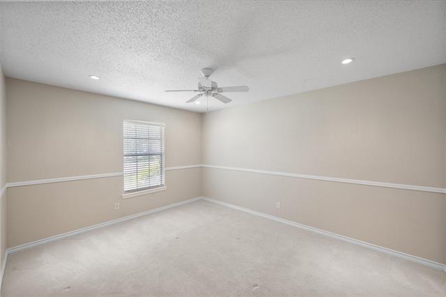Building Photo - 6 Brook Creek Ct