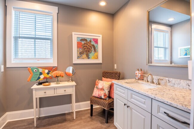 Building Photo - FURNISHED MONTHLY BEACH HOME  WITH UNOBSTRUCTED VIEWS OF THE ICW