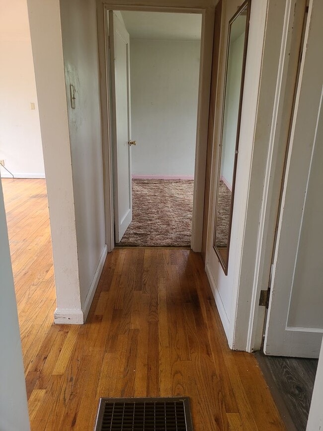 Building Photo - 4 Bedroom House Coming Soon!