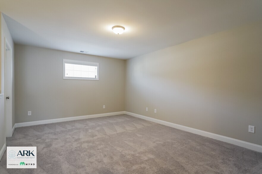 Building Photo - 3750 Summer Bay Trl