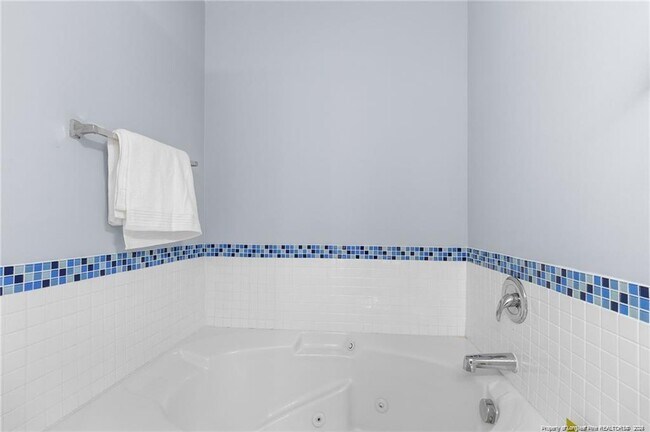 Building Photo - 3340 Harbour Pointe Pl