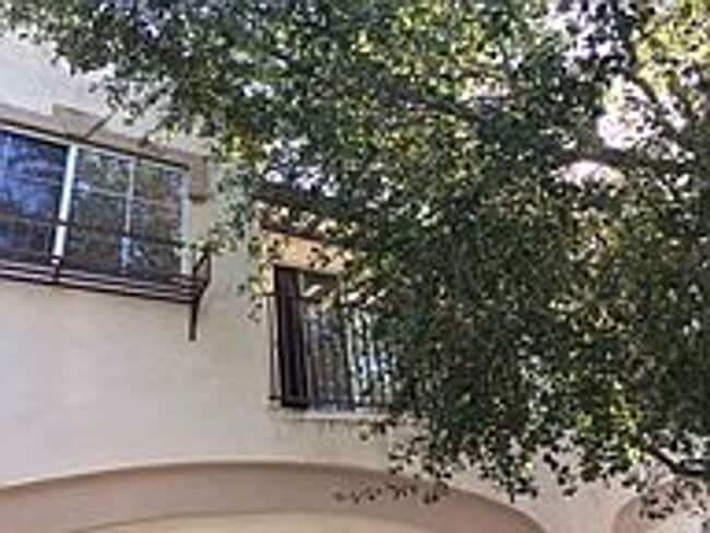 Building Photo - Beautiful 3 bd/2.5 bath Newbury Park Home