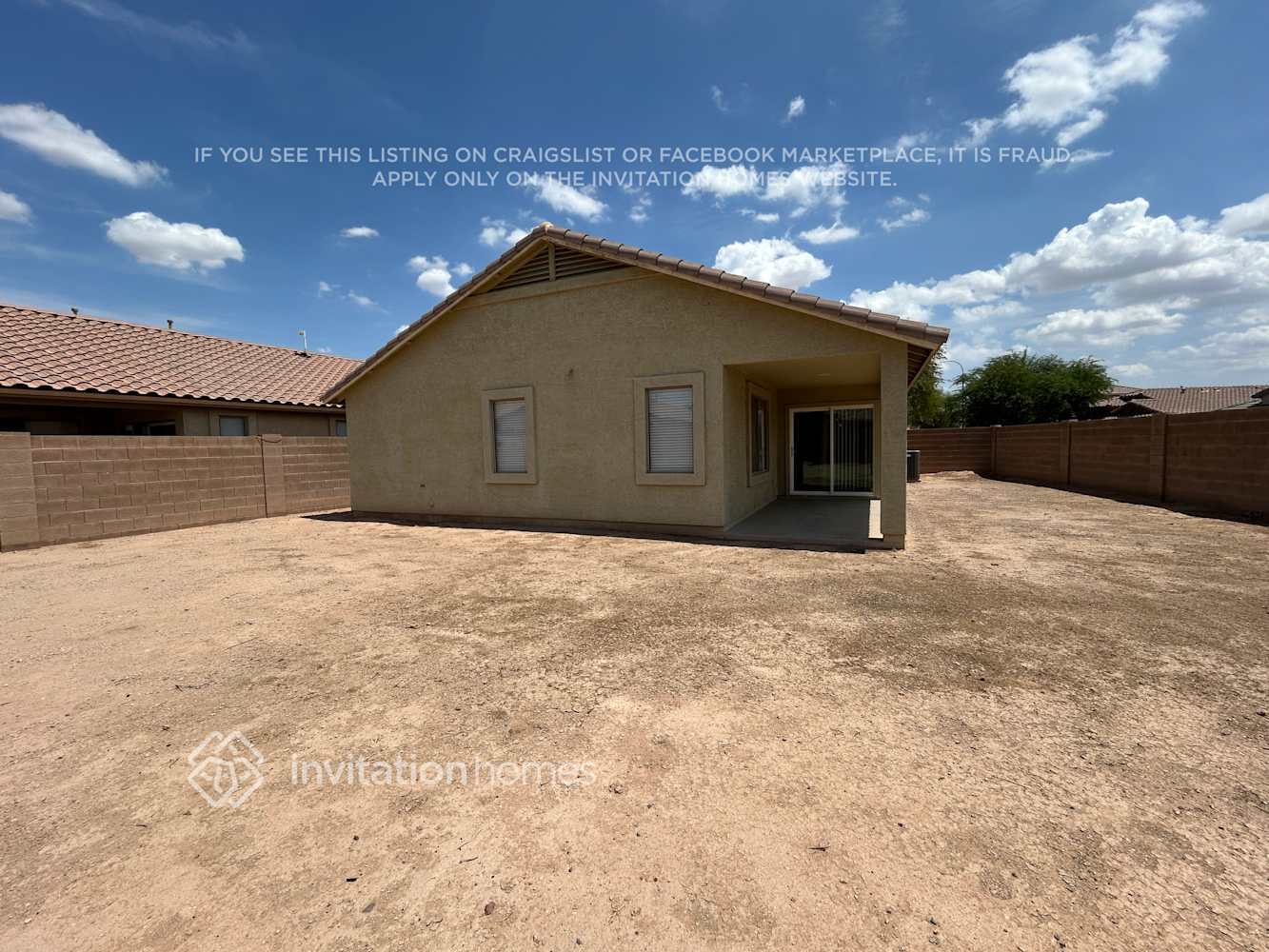 Building Photo - 2122 S 114th Ave