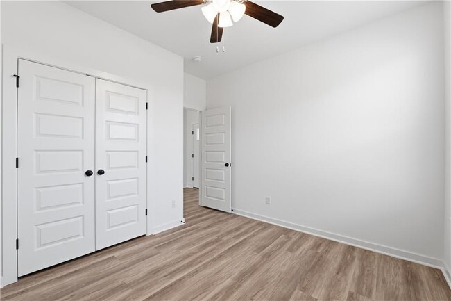 Building Photo - 446 W Taverner Xing