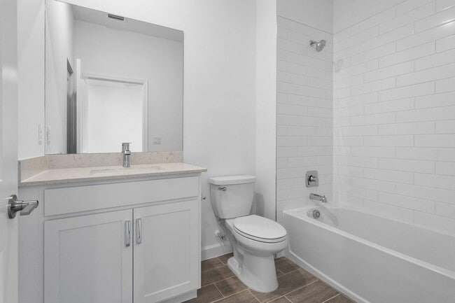 Building Photo - 6843 Cobia Cir