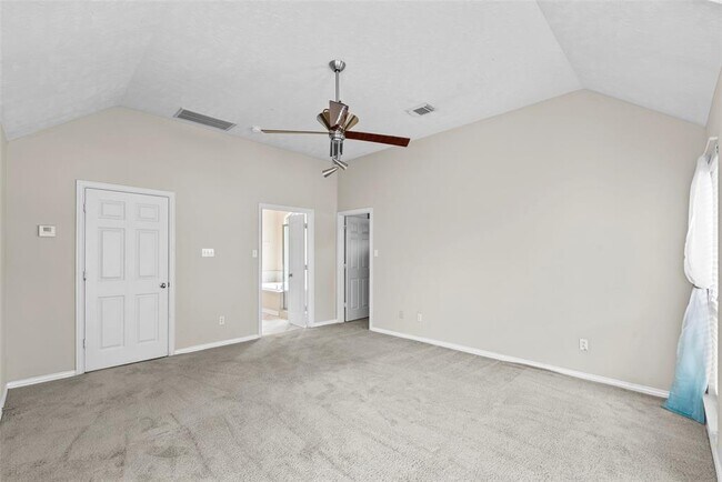 Building Photo - 12058 Miramar Shores Dr