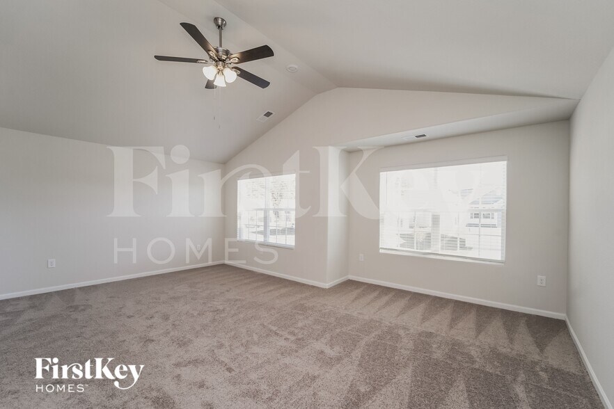 Building Photo - 5221 Wolfridge Ave