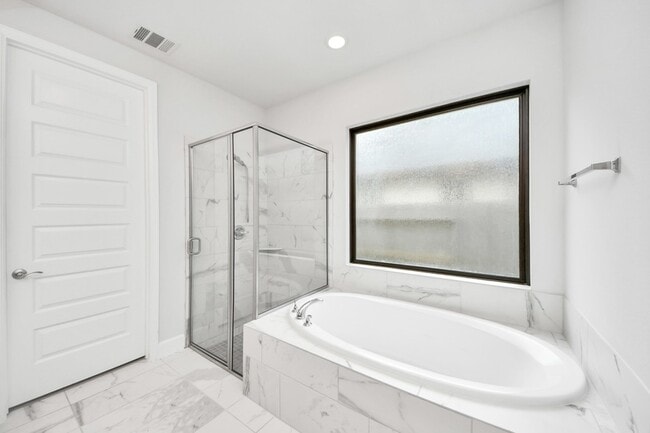 Building Photo - 2035 Taylor Marie Trl