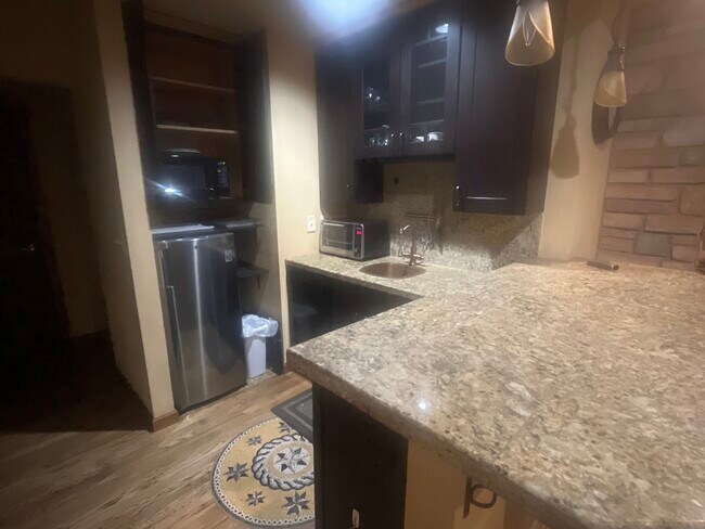 Kitchenette - 19305 Misty Morning Dr