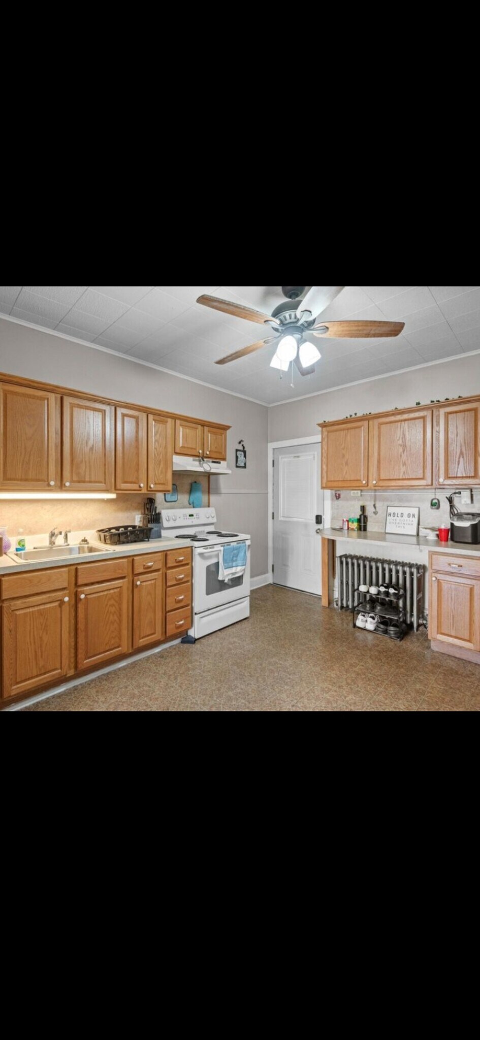 Building Photo - 125 N 4th St