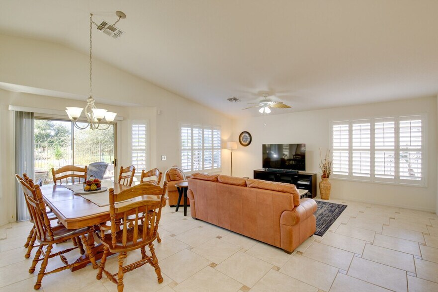 Building Photo - 4972 S Sugarberry Ln