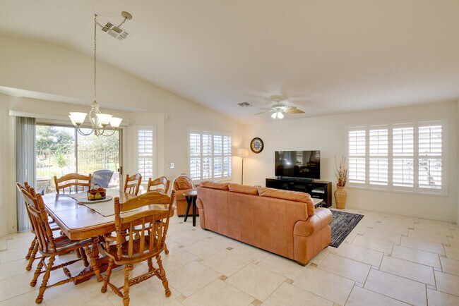 Building Photo - 4972 S Sugarberry Ln