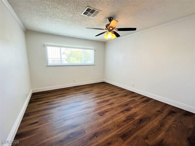 Building Photo - 5688 Maceta Ave