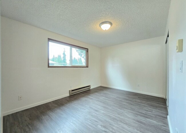 Building Photo - 4 Bedroom Home in North Marysville  - Pet Friendly!