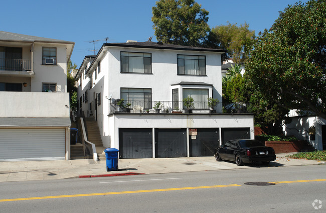 Building Photo - 1955 S Beverly Glen Blvd