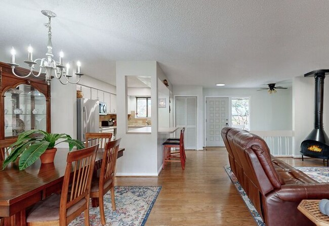 Building Photo - Your new home is waiting for you.
