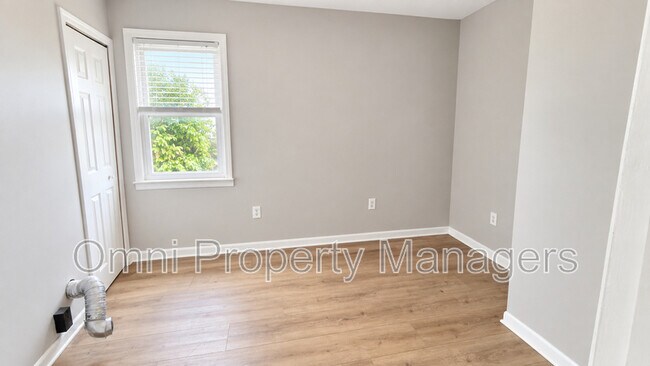Building Photo - 8030 Chalmers Ave