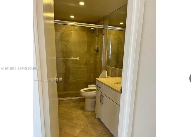 Building Photo - 5161 Collins Ave