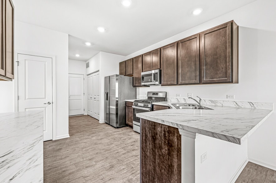 Building Photo - 1892 E 110th Ln