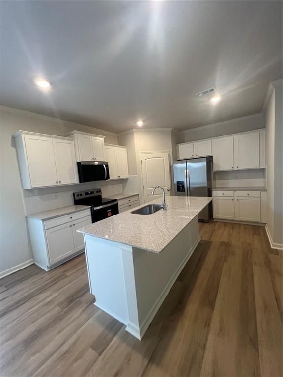 Building Photo - 60 Berryville Dr