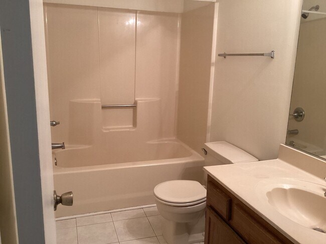 Building Photo - Ocean Lakes