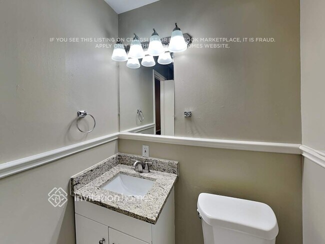 Building Photo - 2815 Norwood Ln