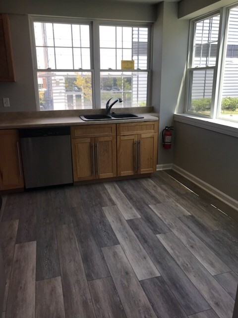 Building Photo - 116 S Massachusetts Ave