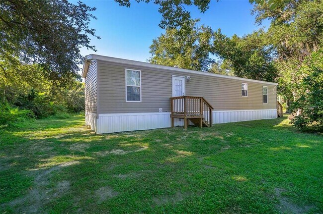 Building Photo - 1621 Tangerine St