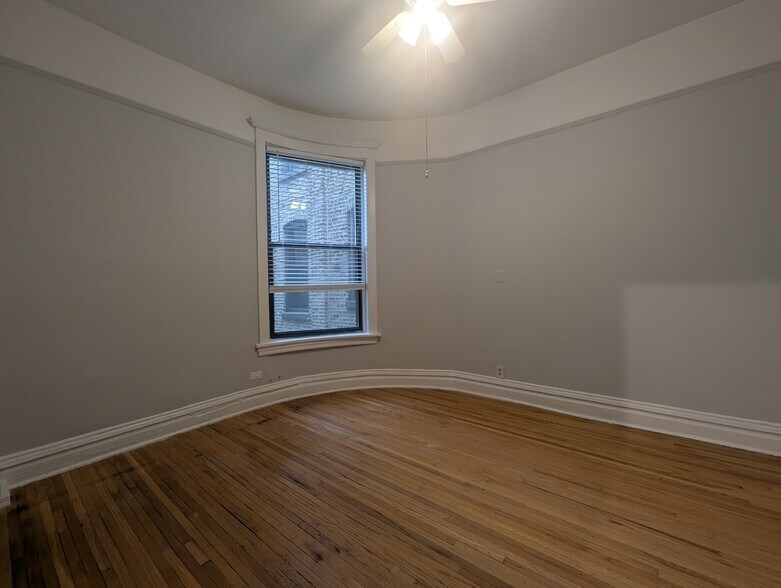 Building Photo - 3824 N Fremont