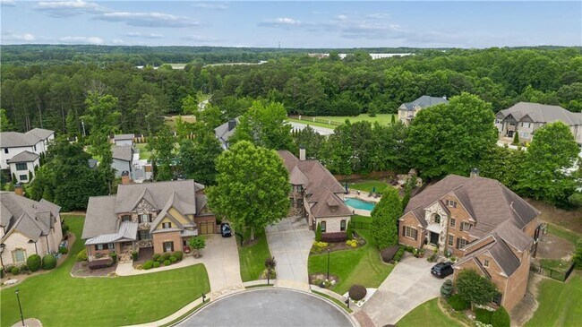Building Photo - 2660 Springbluff Ct NE